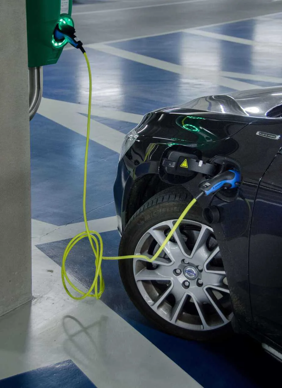 Vancouver electric vehicle towing service